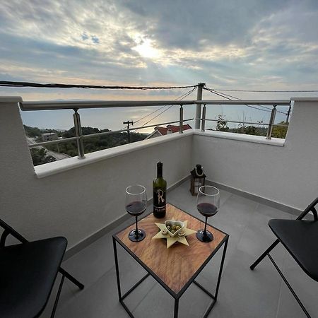 Appartamento Sea Sky Tučepi Esterno foto